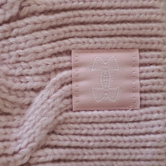 Under armour beanie and ear warmer - Picture 2 of 4